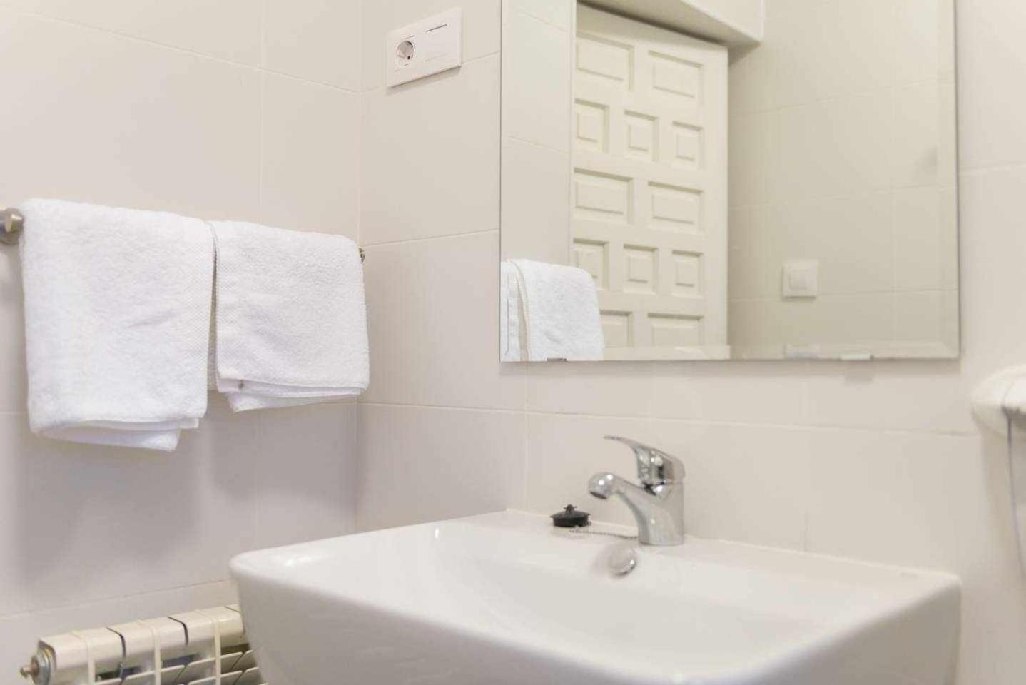 Candelario Apartamentos Rum bild
